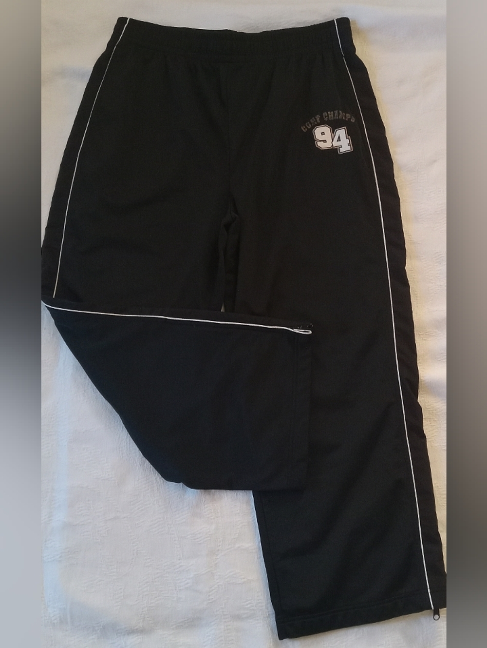 URBAN PIPELINE CONF CHAMPS 94 BLACK LINED TRACK PANTS SIZE XL